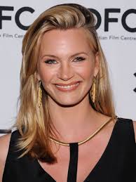 natasha-henstridge-emilly.jpg