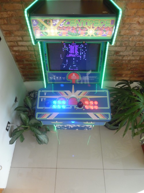CENTIPEDE-ARCADE-OUTSOURCING-COSTA-RICA.jpg